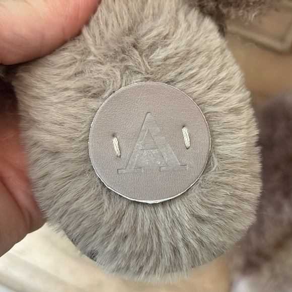 Anthropologie Teddy Slide Slippers Fuzzy Size Small (5-6) Faux Fur Soft Brown - Picture 5 of 8